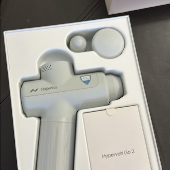 Hyperice Hypervolt Go 2 Massage Device - White - Picture 4 of 4